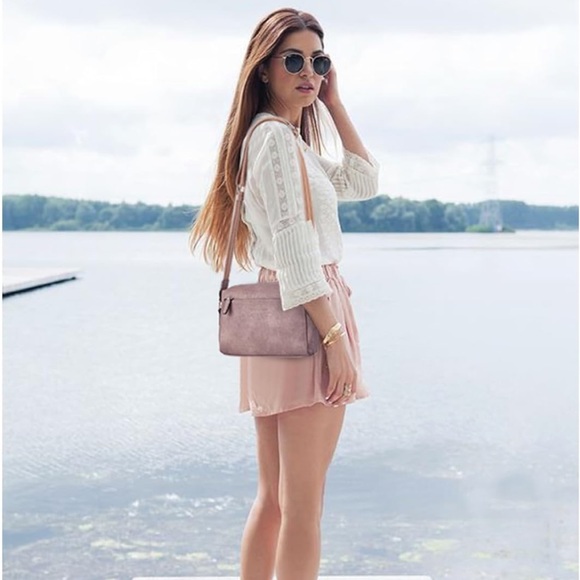 Bostanten cross body bag - Picture 2 of 9